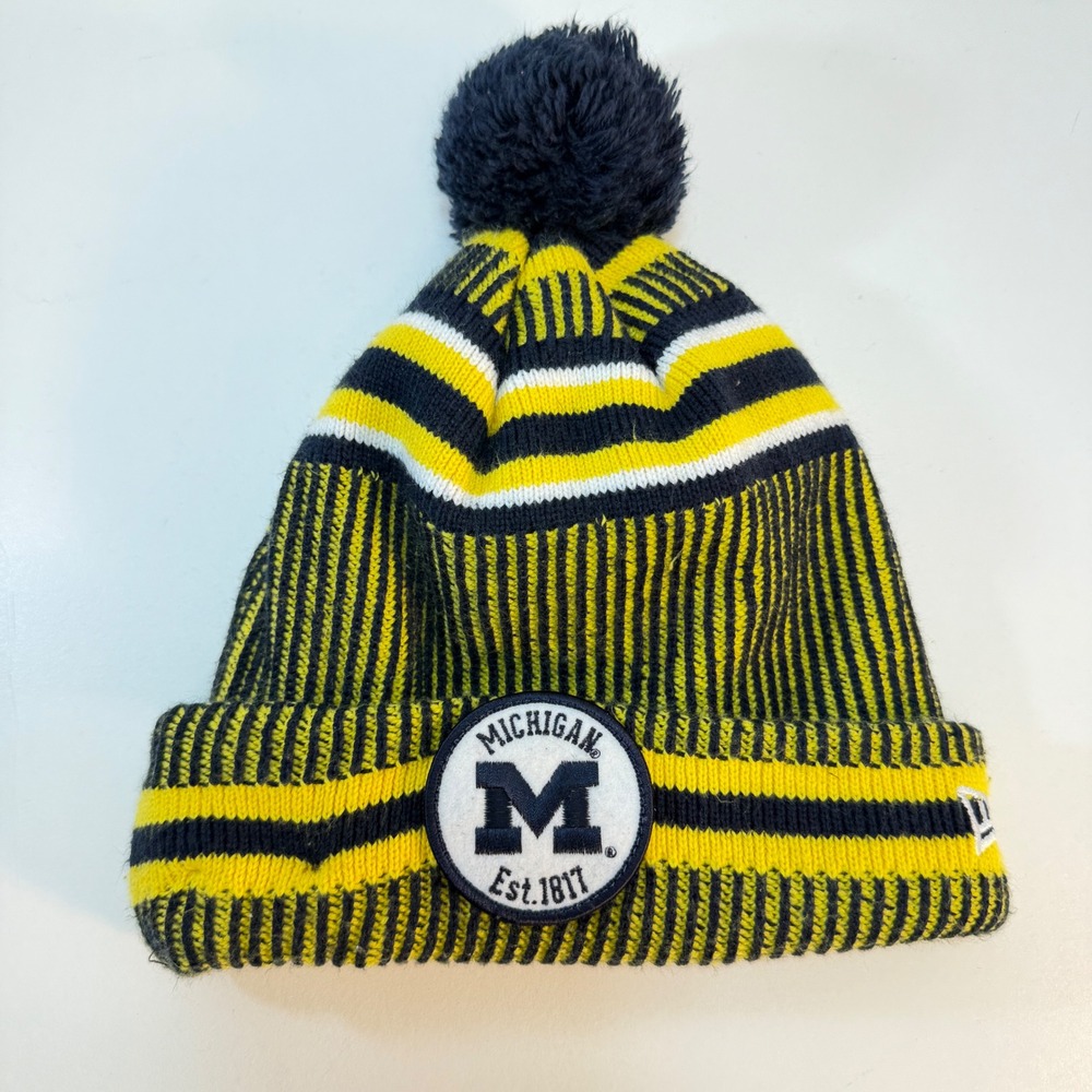 Michigan Wolverines Beanie New Era Adult OSFM Yellow Navy Striped Fleece Lined
